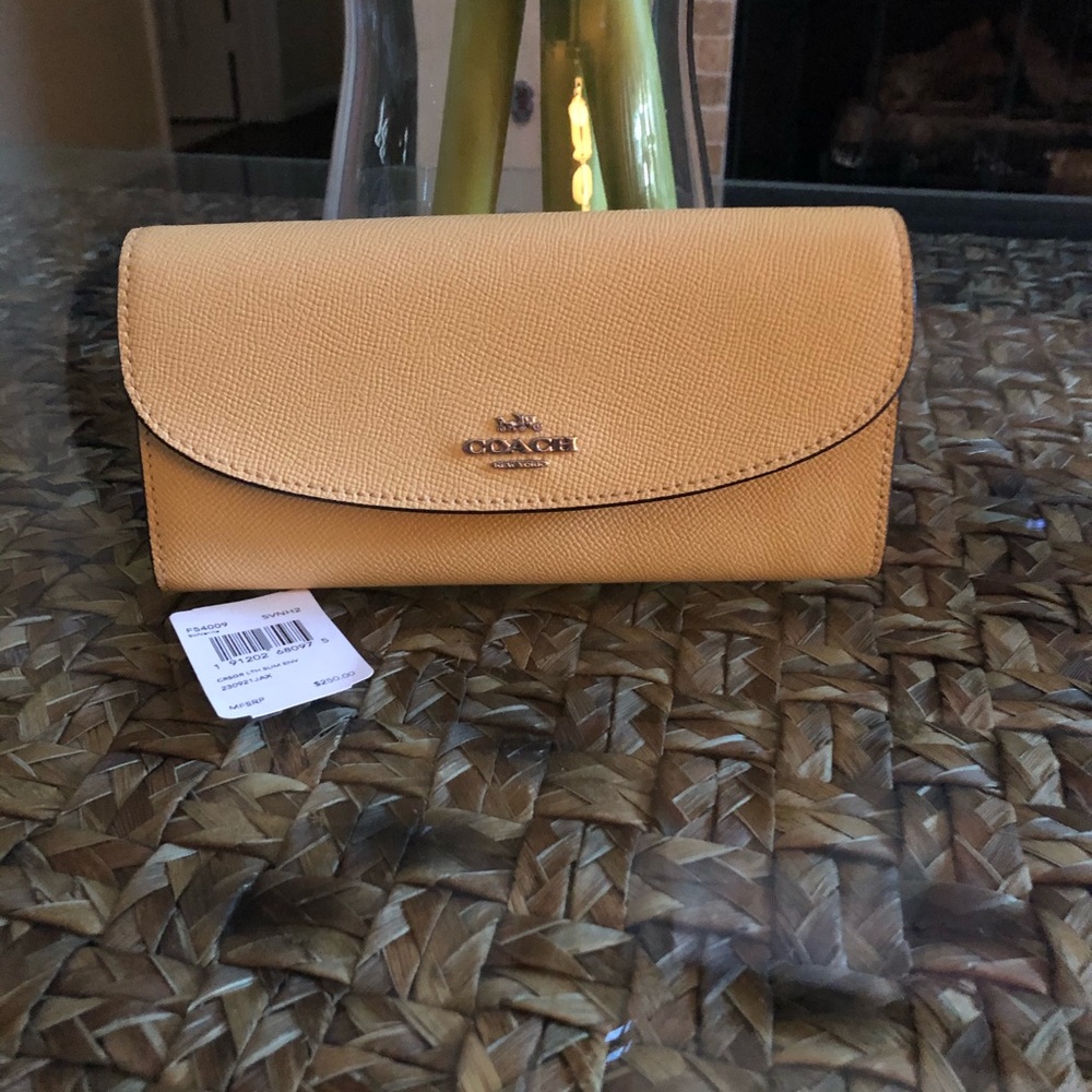 Coach wallet